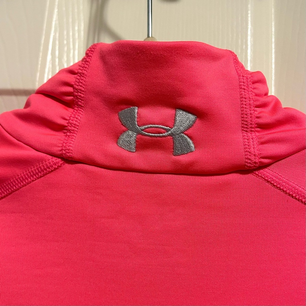 Under Armour Fitted Layer/Jacket - image 5